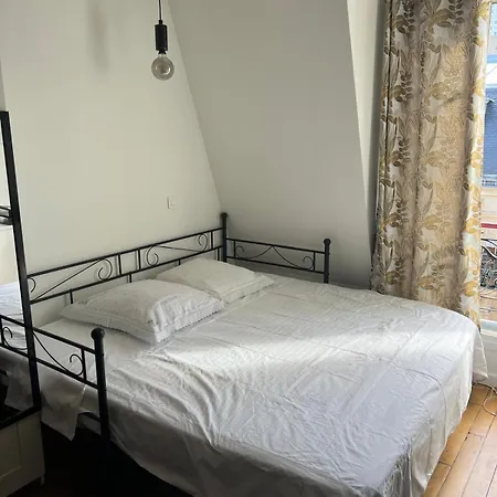 Calme Apartment Paris